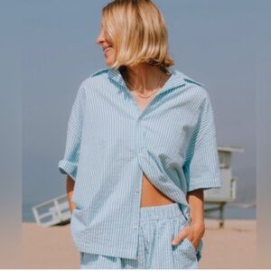 Daily Drills Seersucker Boxy Button Down - Turquoise & White XS/S NWT